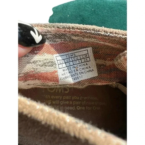 Tom’s khaki faux suede wedge booties 7 - Picture 6 of 7